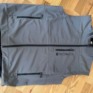 Mens Cinch vest sz. Medium